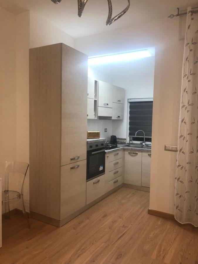N&Ghomesweethome Raffaelloelegante Appartamento Ideale Casa Vacanze Affari Milano Ngoại thất bức ảnh