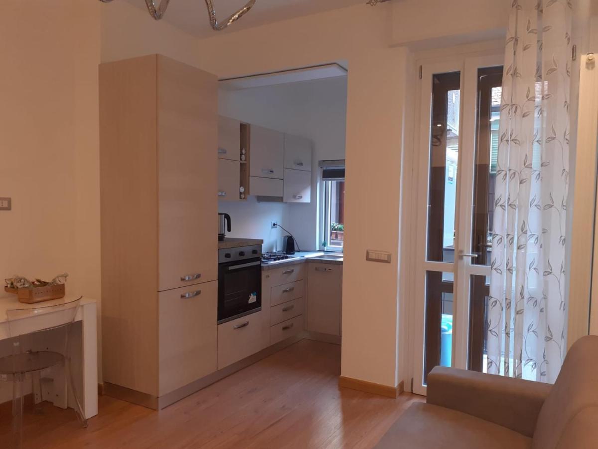 N&Ghomesweethome Raffaelloelegante Appartamento Ideale Casa Vacanze Affari Milano Ngoại thất bức ảnh